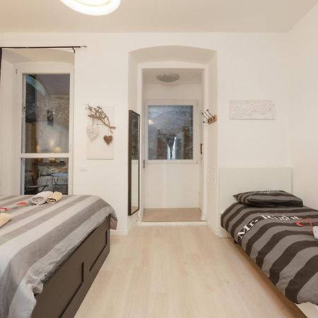 XX Settembre Apartman Trieszt Kültér fotó