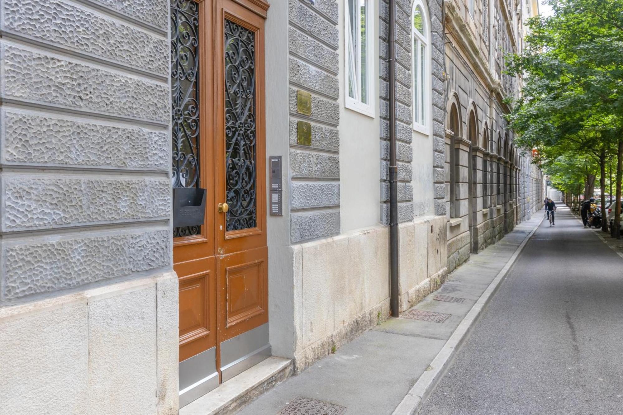 XX Settembre Apartman Trieszt Kültér fotó
